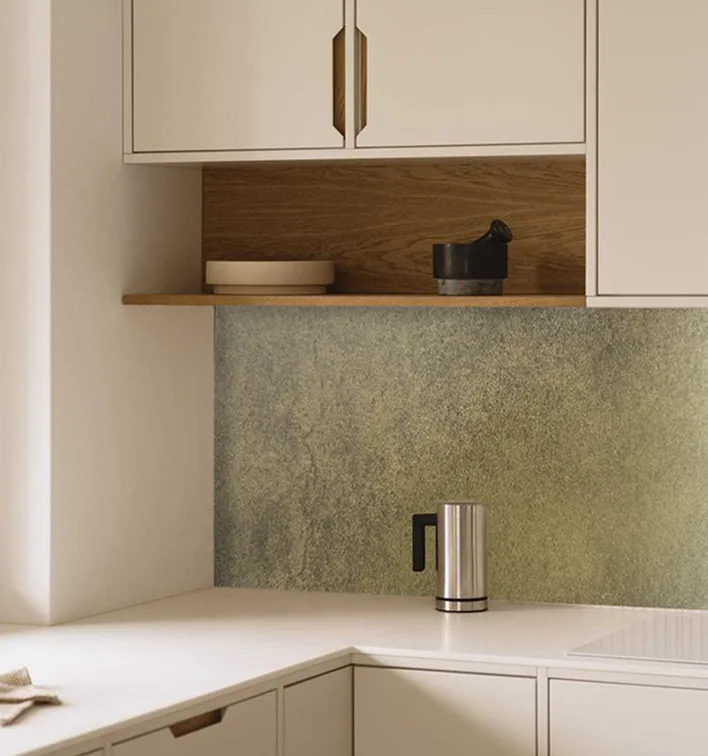 Cuisine moderne avec finitions Adheazy